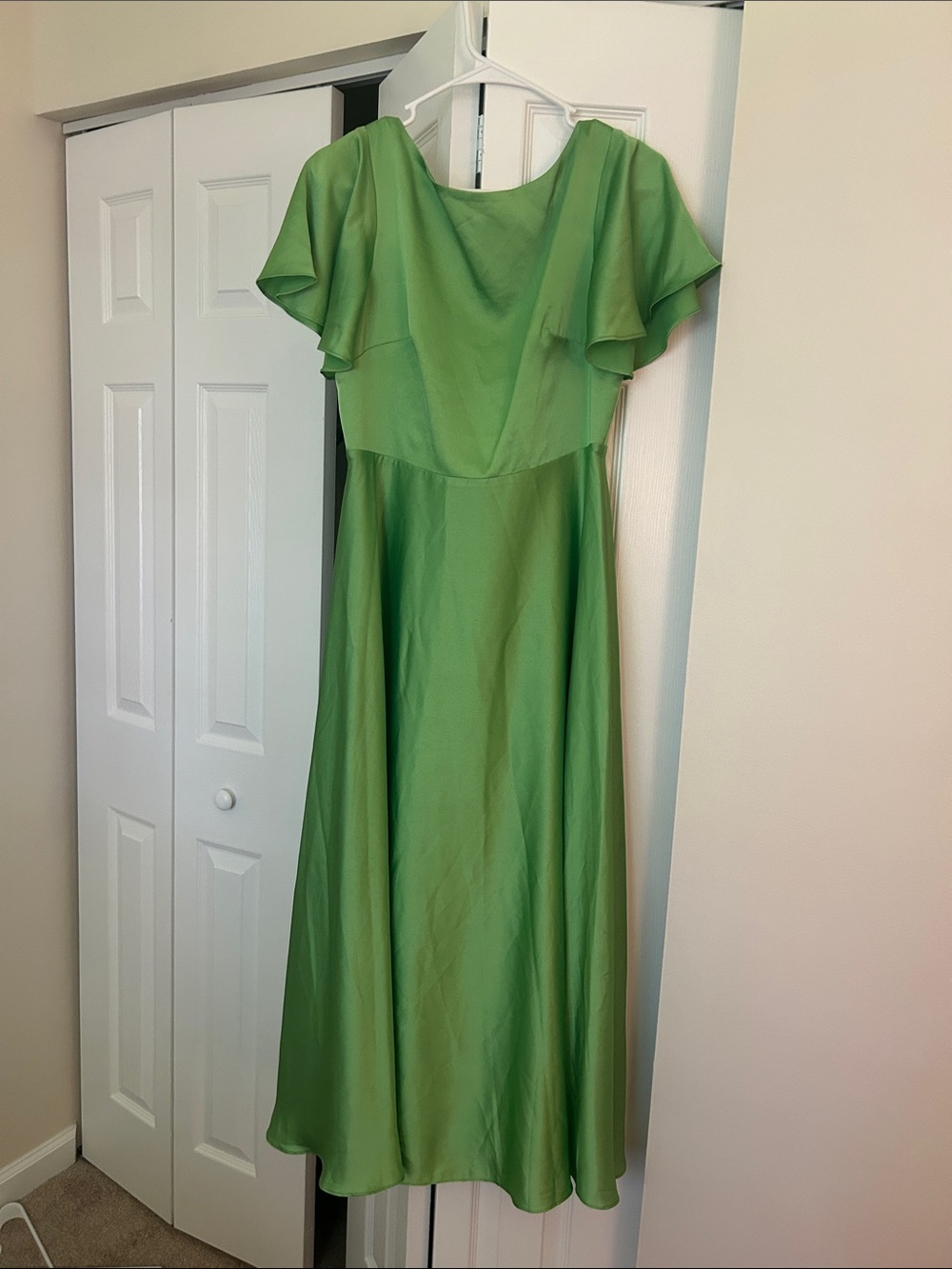 Fame and Partners Light Green Midi Flutter-Sleeve Dress